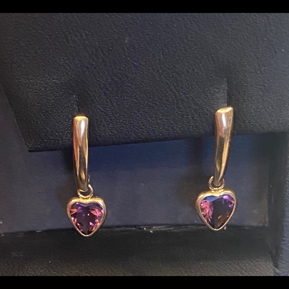 10k Yellow Gold Glass Heart Earrings